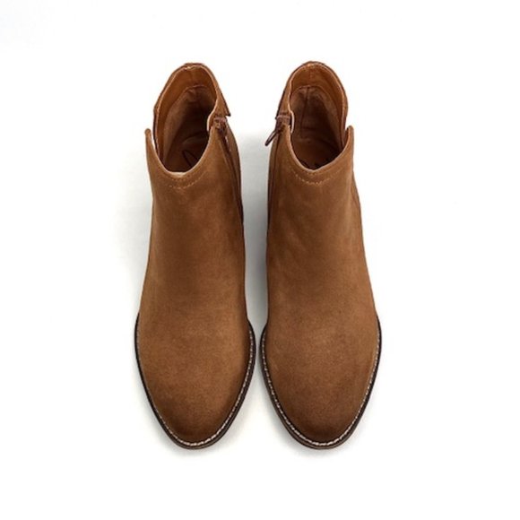 New Zodiac Madison Ankle Bootie, Cognac 10 - Picture 4 of 10